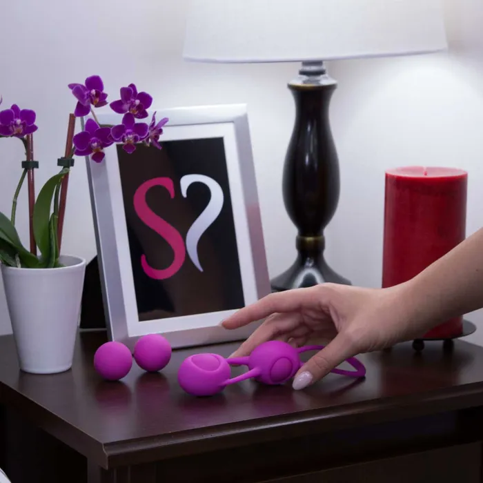 Female Sex Toys Cloud 9 Kegel Training Kit With 4 Weighted Balls Premium Silicone Pouch
